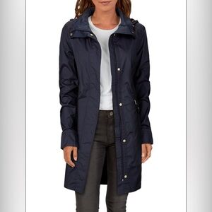 Cole Haan Women’s Packable Raincoat Indigo Size M